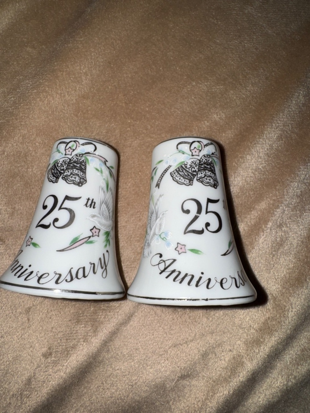 Vintage Lefton 25th Anniversary Salt & Pepper Shakers